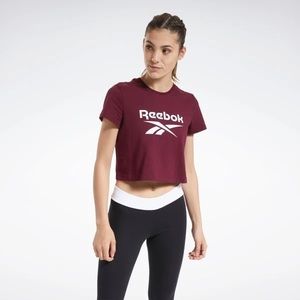 Reebok Burgundy Graphic Print Cropped T-shirt S